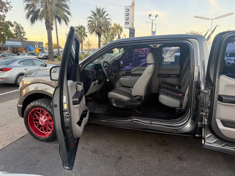 2015 Ford F-150 13th Gen - Image 10 of 18