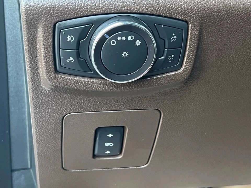 2015 Ford F-150 13th Gen - Image 16 of 20