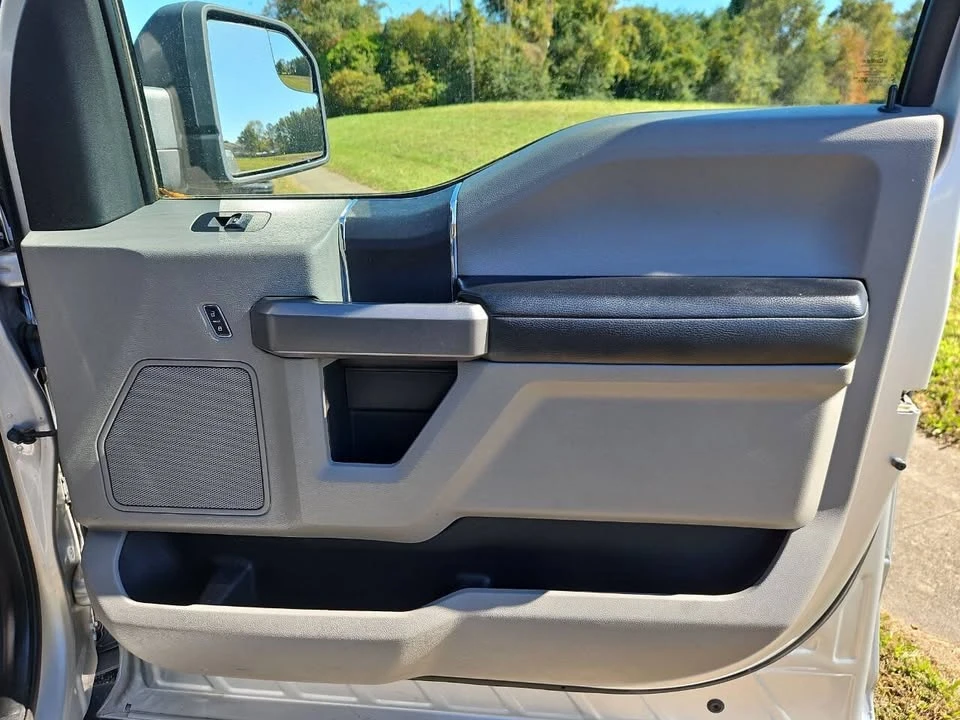 2015 Ford F-150 13th Gen - Image 15 of 19