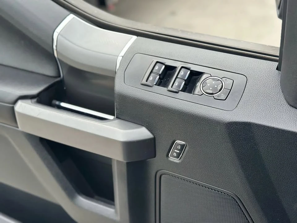 2015 Ford F-150 13th Gen - Image 17 of 19