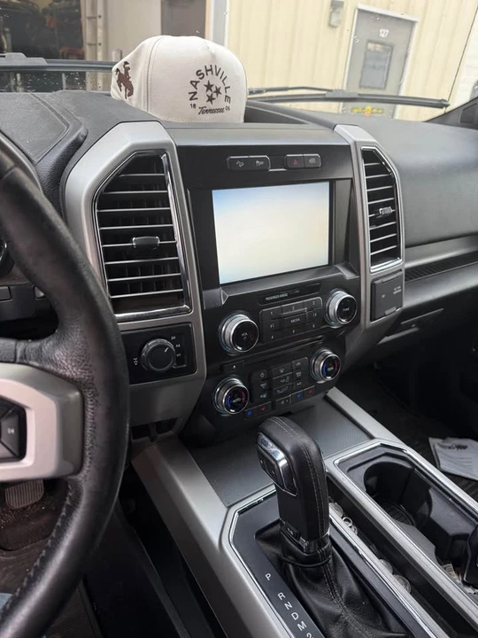 2015 Ford F-150 13th Gen - Image 9 of 15
