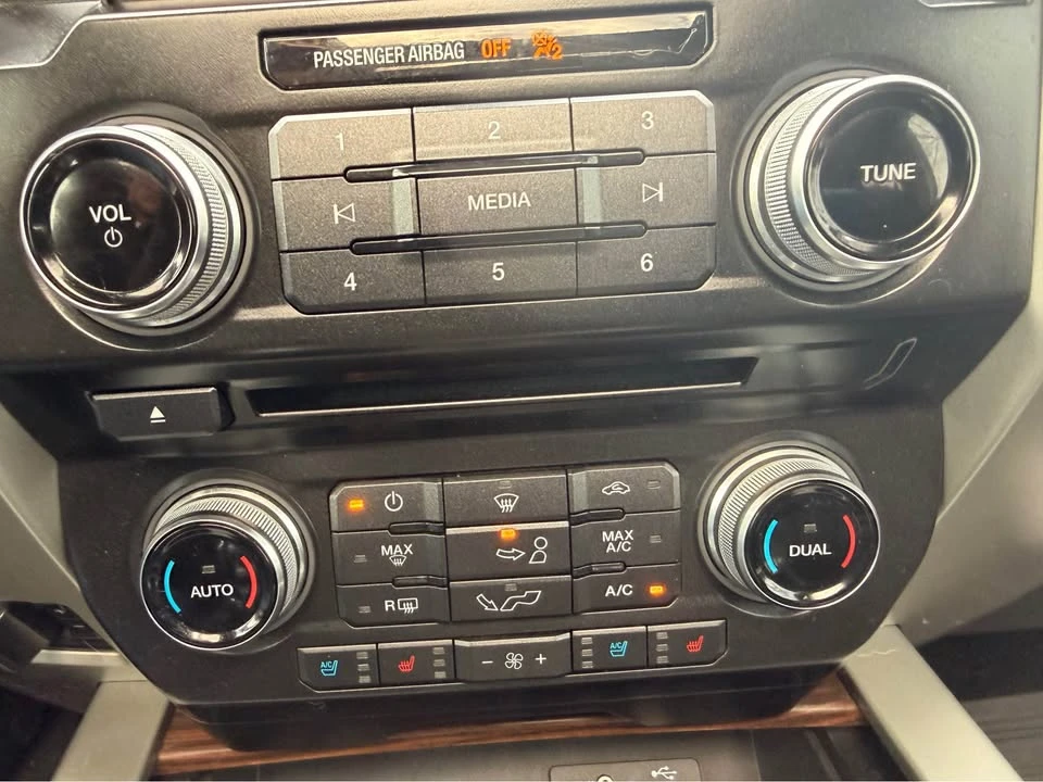 2015 Ford F-150 13th Gen - Image 13 of 17