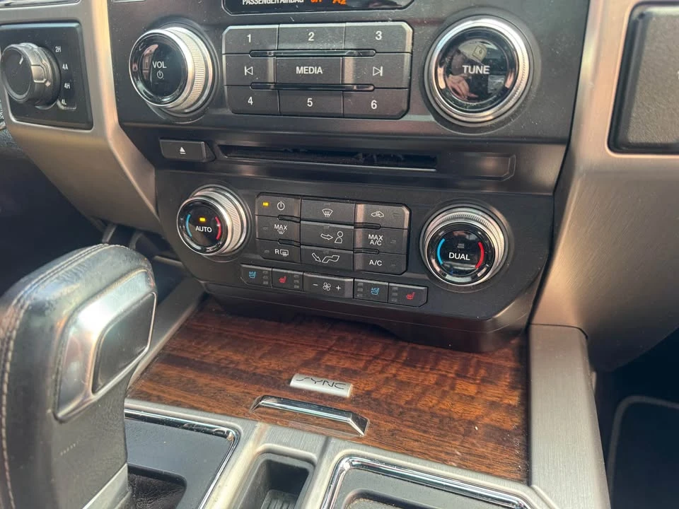 2015 Ford F-150 13th Gen - Image 14 of 20