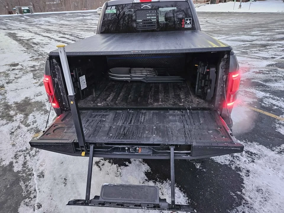 2015 Ford F-150 13th Gen - Image 15 of 20