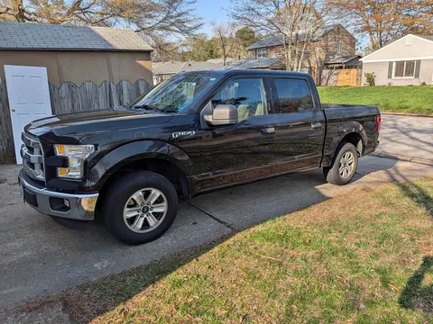 2015 Ford F-150 SuperCrew Cab XLT
