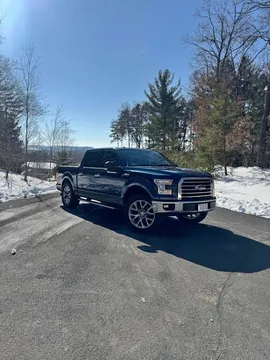 2015 Ford F150 SuperCrew Cab XLT Pickup