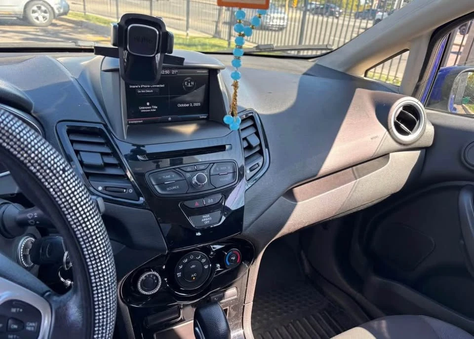 2015 Ford Festiva - Image 3 of 5