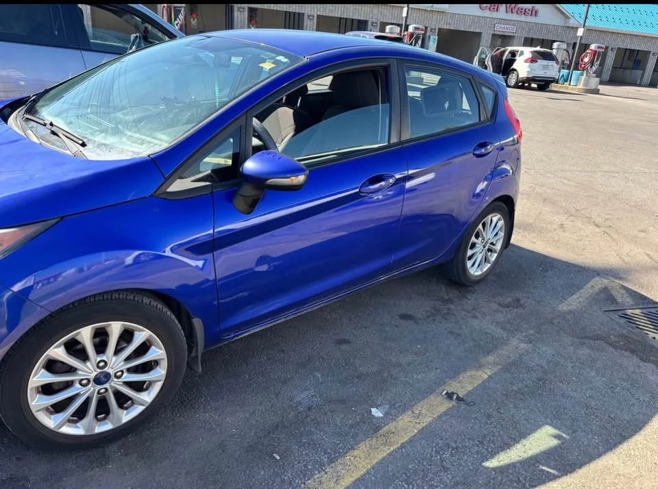 2015 Ford Festiva - Image 2 of 5