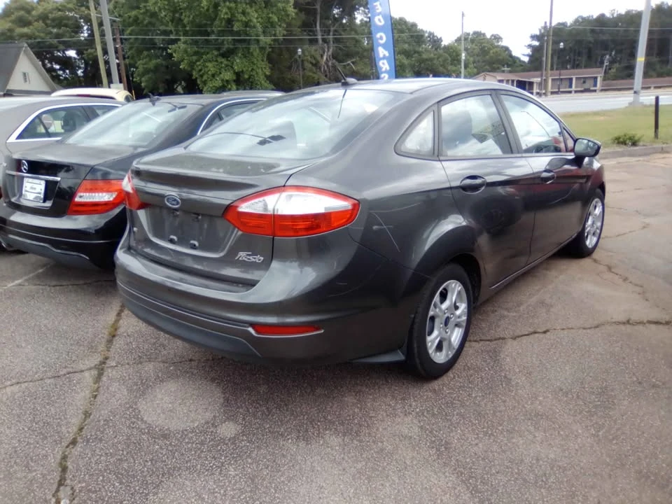 2015 Ford Fiesta - Image 3 of 3
