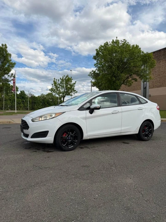 2015 Ford Fiesta - Image 12 of 13