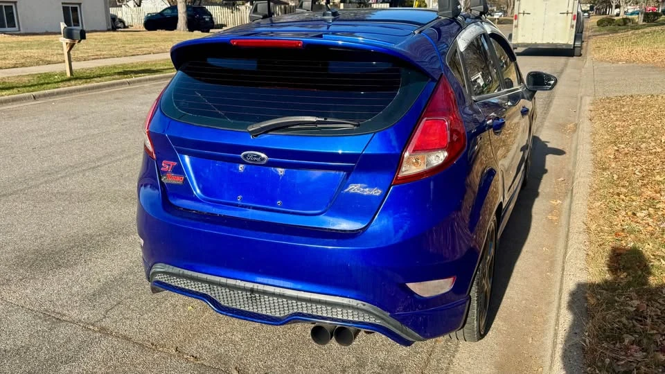 2015 Ford Fiesta - Image 4 of 10