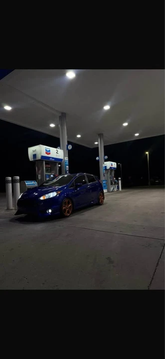 2015 Ford Fiesta - Image 4 of 8