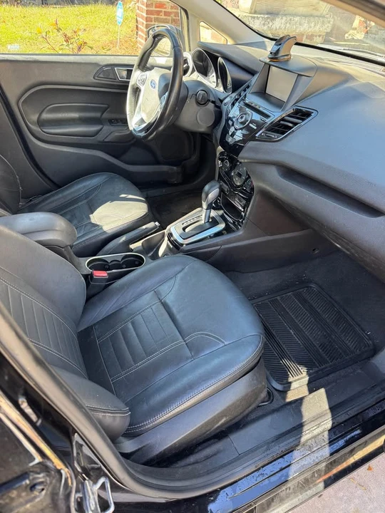 2015 Ford Fiesta - Image 6 of 7