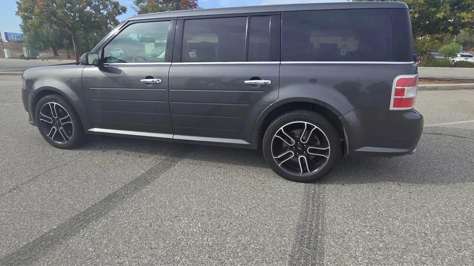 2015 Ford Flex - Image 2 of 10