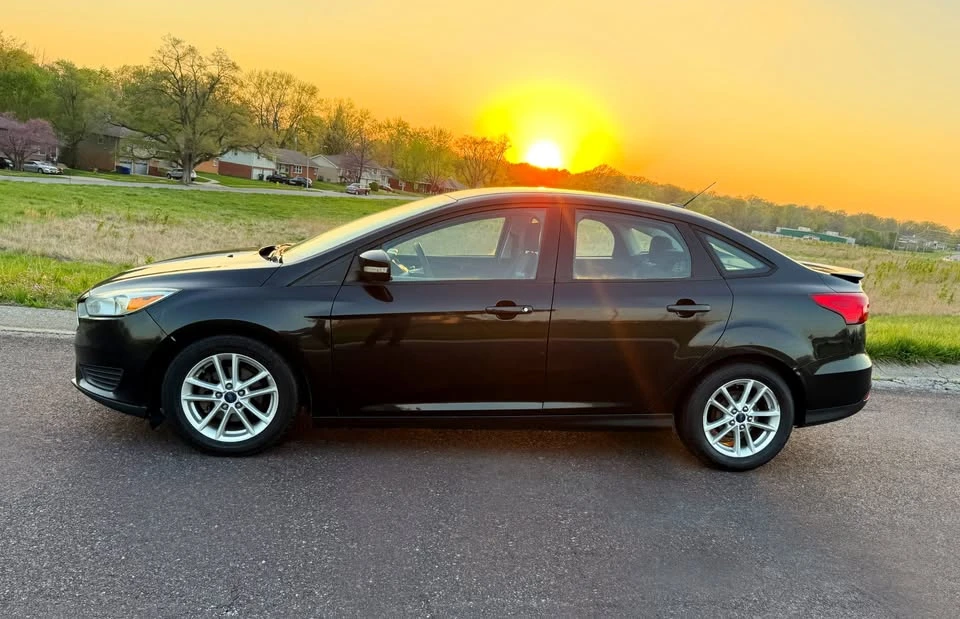 2015 Ford Focus 3rd Gen - Image 2 of 11