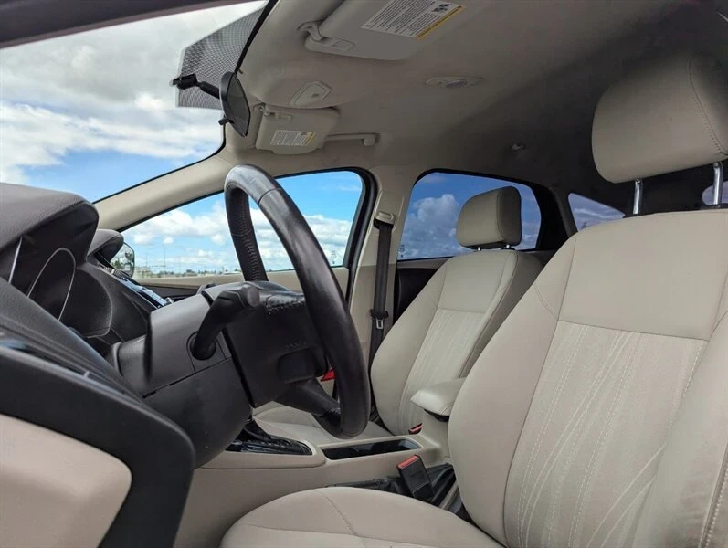 2015 Ford Focus 3rd Gen - Image 12 of 19