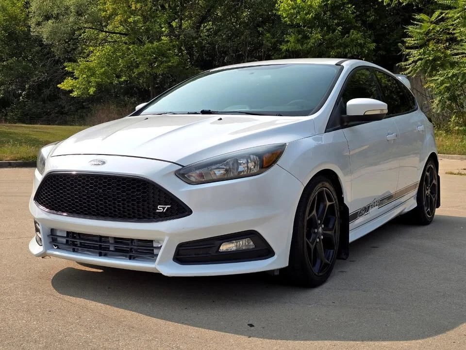 2015 Ford Focus 3rd Gen - Image 3 of 20