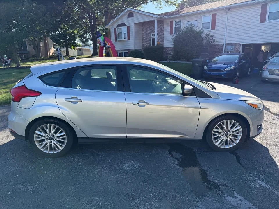 2015 Ford Focus 3rd Gen - Image 2 of 8