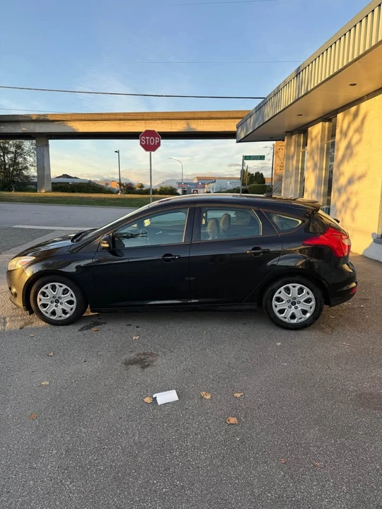 2015 Ford Focus 3rd Gen - Image 6 of 15