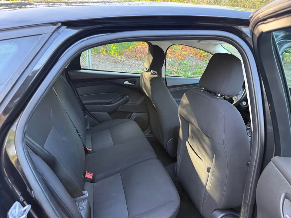2015 Ford Focus 3rd Gen - Image 12 of 17