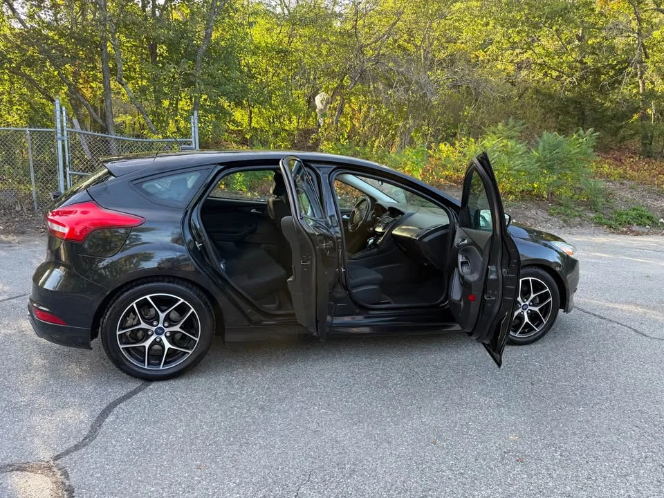 2015 Ford Focus 3rd Gen - Image 11 of 17