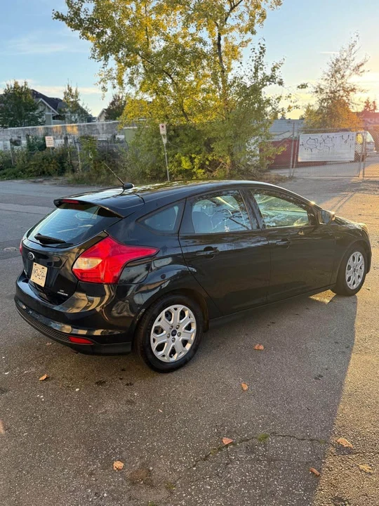 2015 Ford Focus 3rd Gen - Image 12 of 17