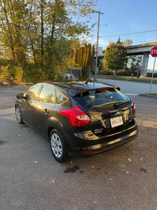 2015 Ford Focus 3rd Gen - Image 9 of 17