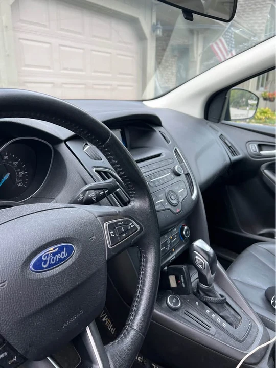 2015 Ford Focus 3rd Gen - Image 2 of 2