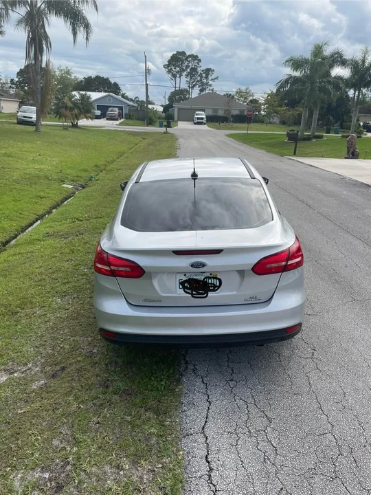 2015 Ford Focus 3rd Gen - Image 14 of 17