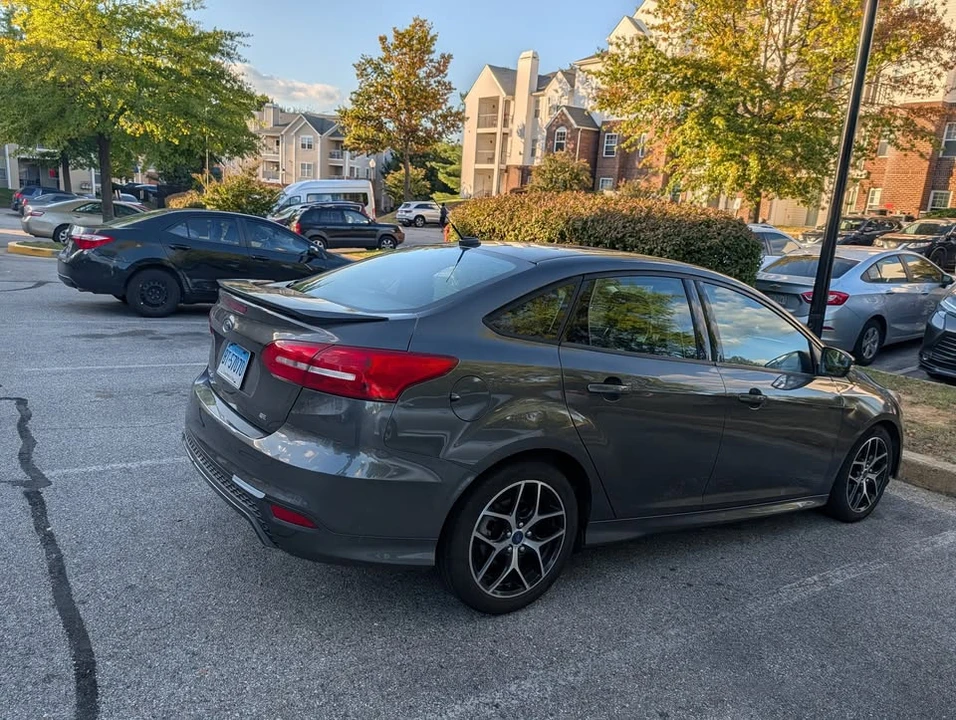 2015 Ford Focus 3rd Gen - Image 13 of 17