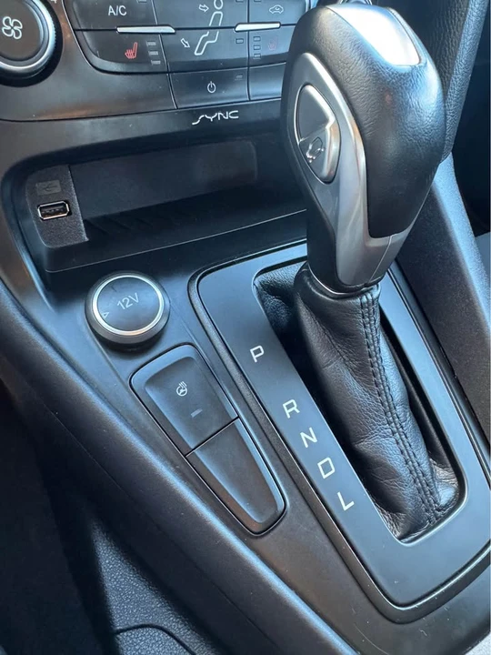 2015 Ford Focus 3rd Gen - Image 18 of 19