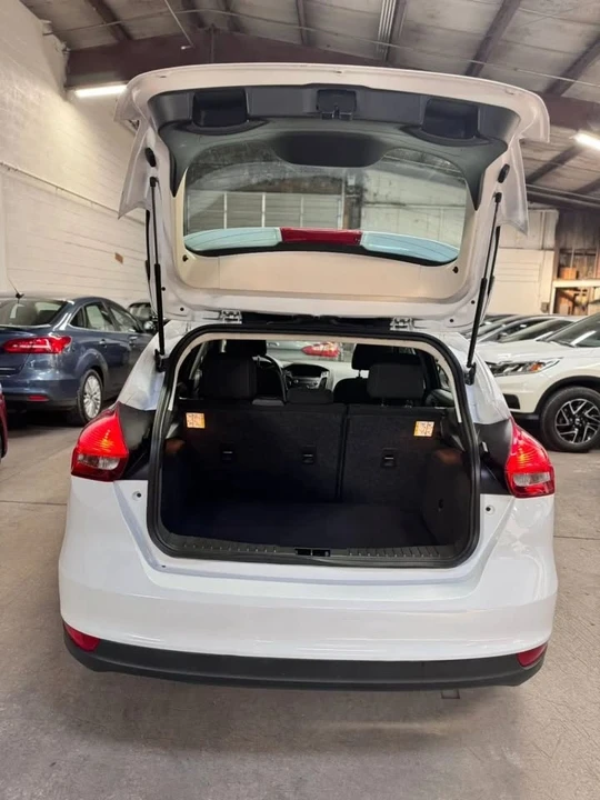 2015 Ford Focus 3rd Gen - Image 9 of 12