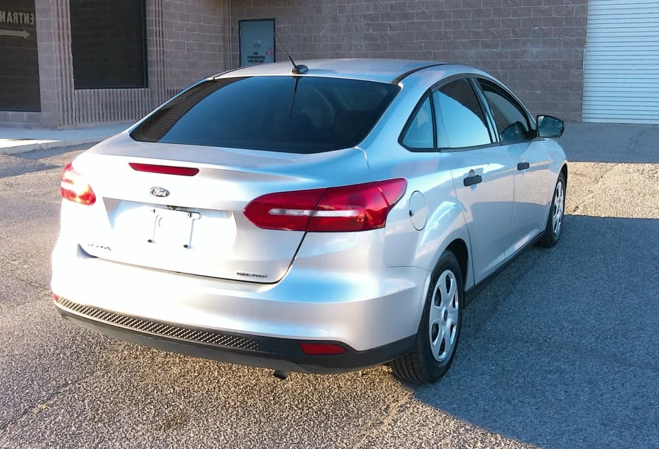 2015 Ford Focus 3rd Gen - Image 2 of 8