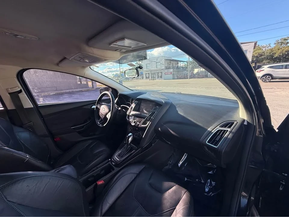 2015 Ford Focus 3rd Gen - Image 11 of 12