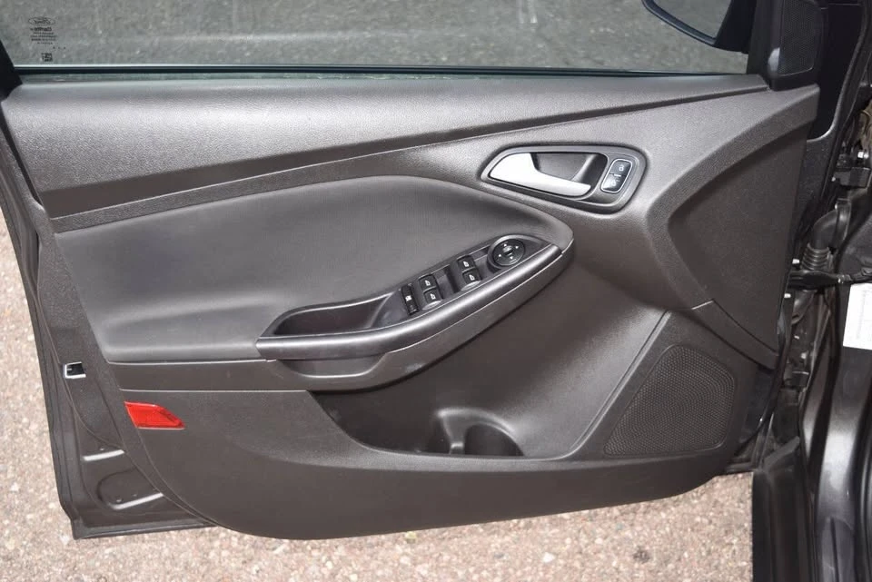 2015 Ford Focus 3rd Gen - Image 13 of 20