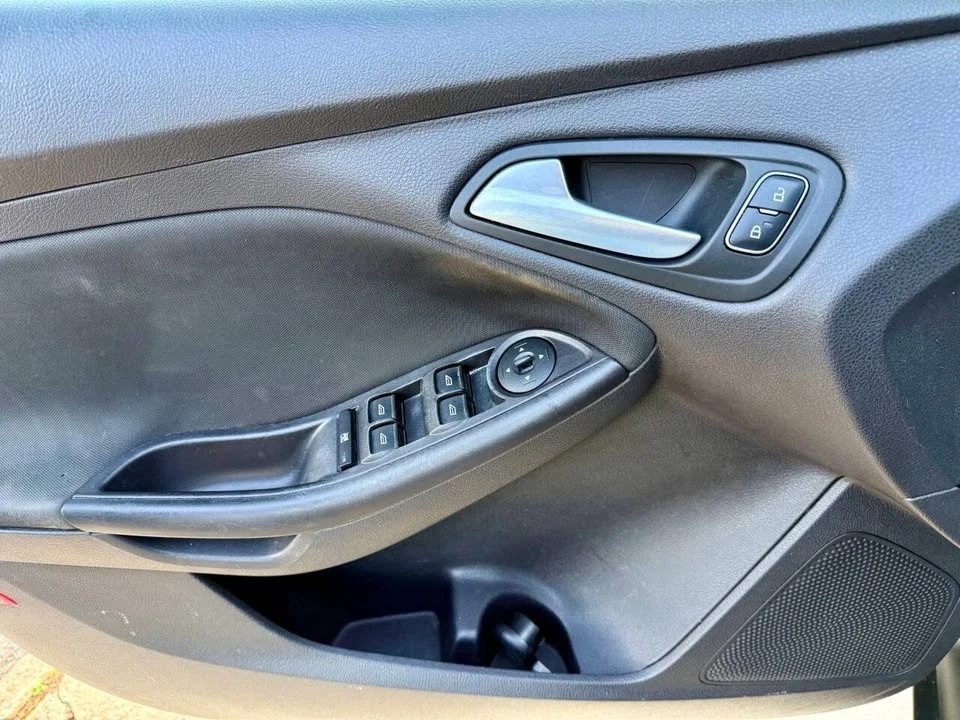 2015 Ford Focus 3rd Gen - Image 15 of 20