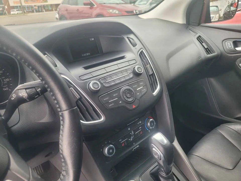 2015 Ford Focus 3rd Gen - Image 9 of 15