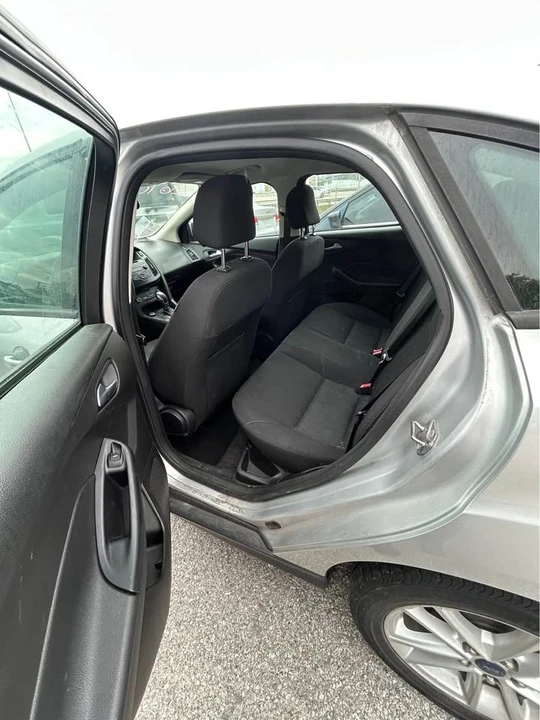 2015 Ford Focus 3rd Gen - Image 5 of 5