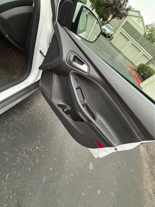 2015 Ford Focus 3rd Gen - Image 7 of 13