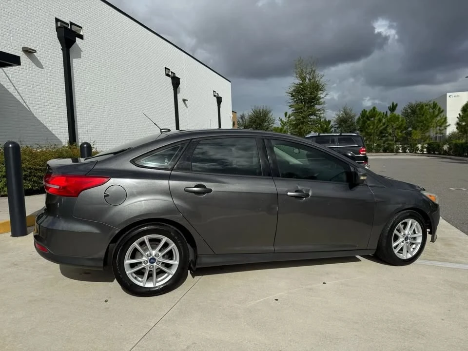 2015 Ford Focus 3rd Gen - Image 9 of 10