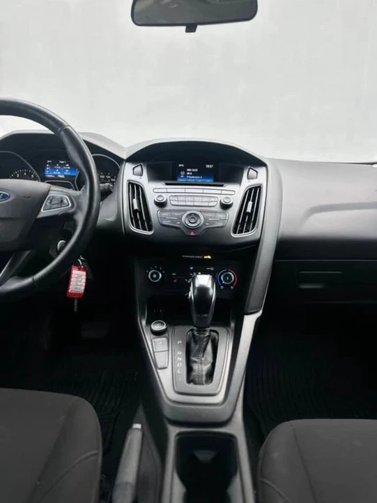 2015 Ford Focus 3rd Gen - Image 9 of 12
