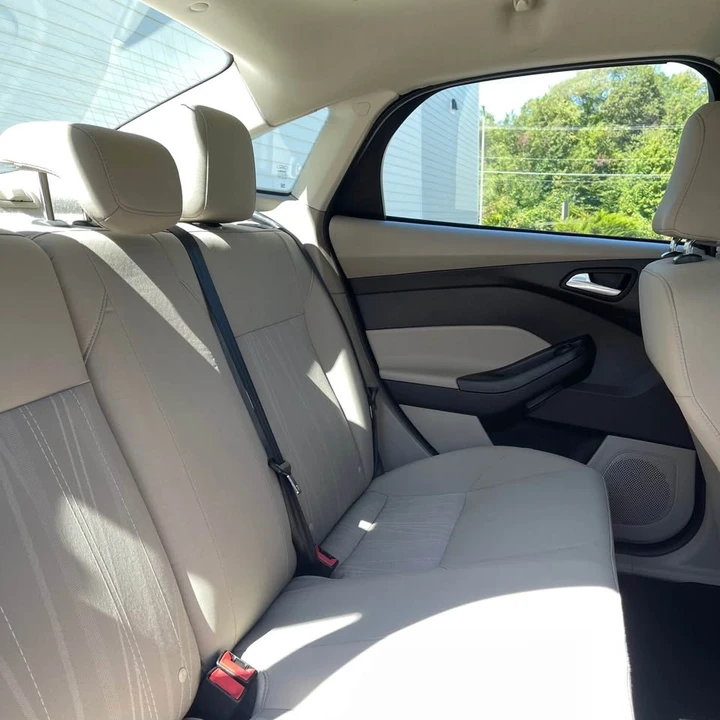 2015 Ford Focus 3rd Gen - Image 9 of 15