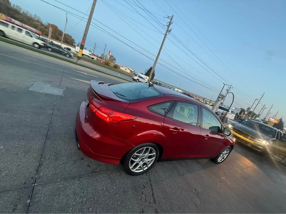 2015 Ford Focus 3rd Gen - Image 9 of 16