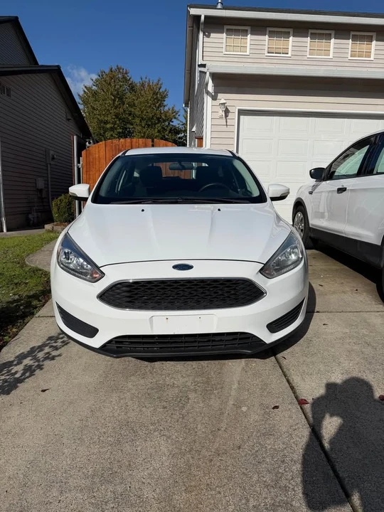2015 Ford Focus 3rd Gen - Image 2 of 10