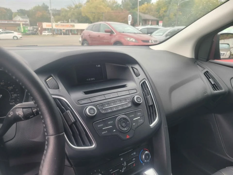 2015 Ford Focus 3rd Gen - Image 11 of 15