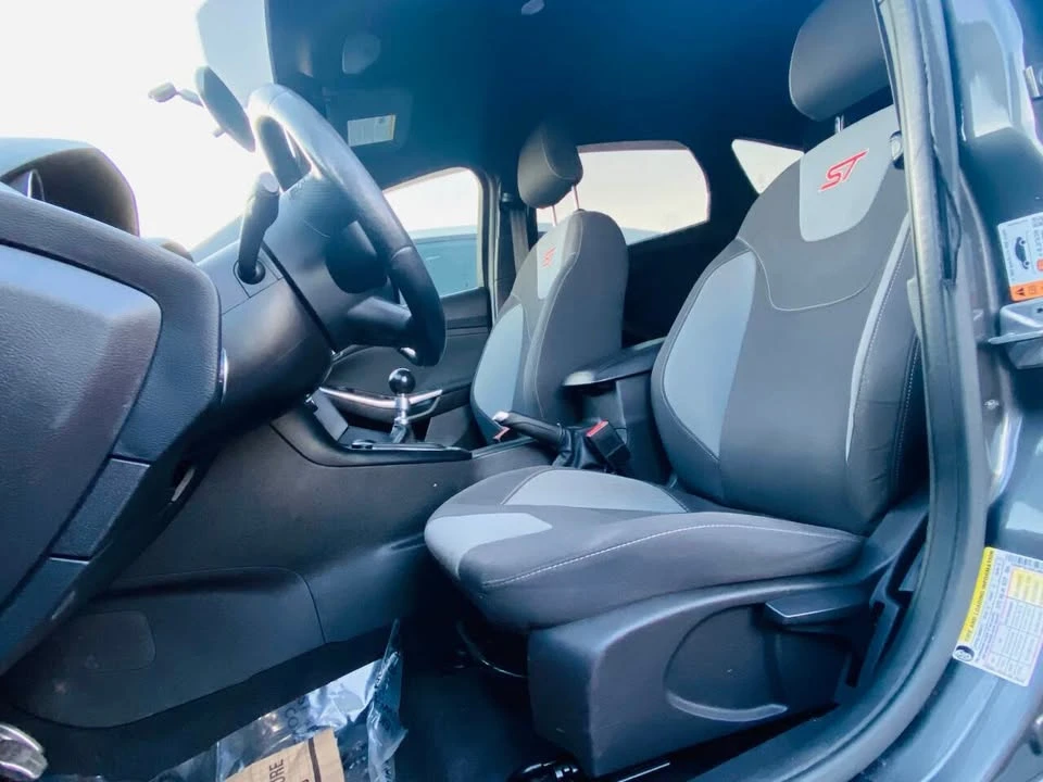 2015 Ford Focus 3rd Gen - Image 10 of 19