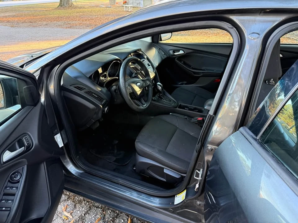2015 Ford Focus 3rd Gen - Image 10 of 13