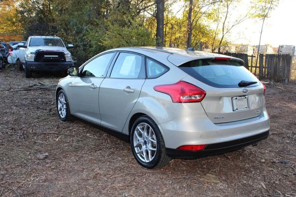 2015 Ford Focus 3rd Gen - Image 8 of 19