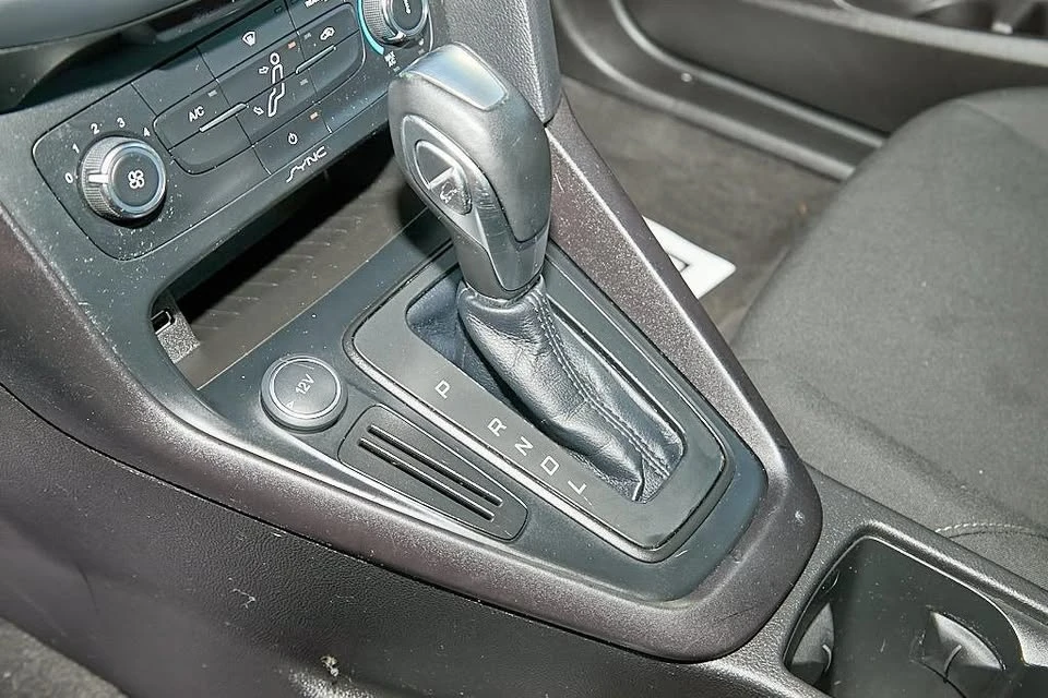 2015 Ford Focus 3rd Gen - Image 14 of 15