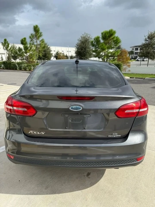 2015 Ford Focus 3rd Gen - Image 2 of 10
